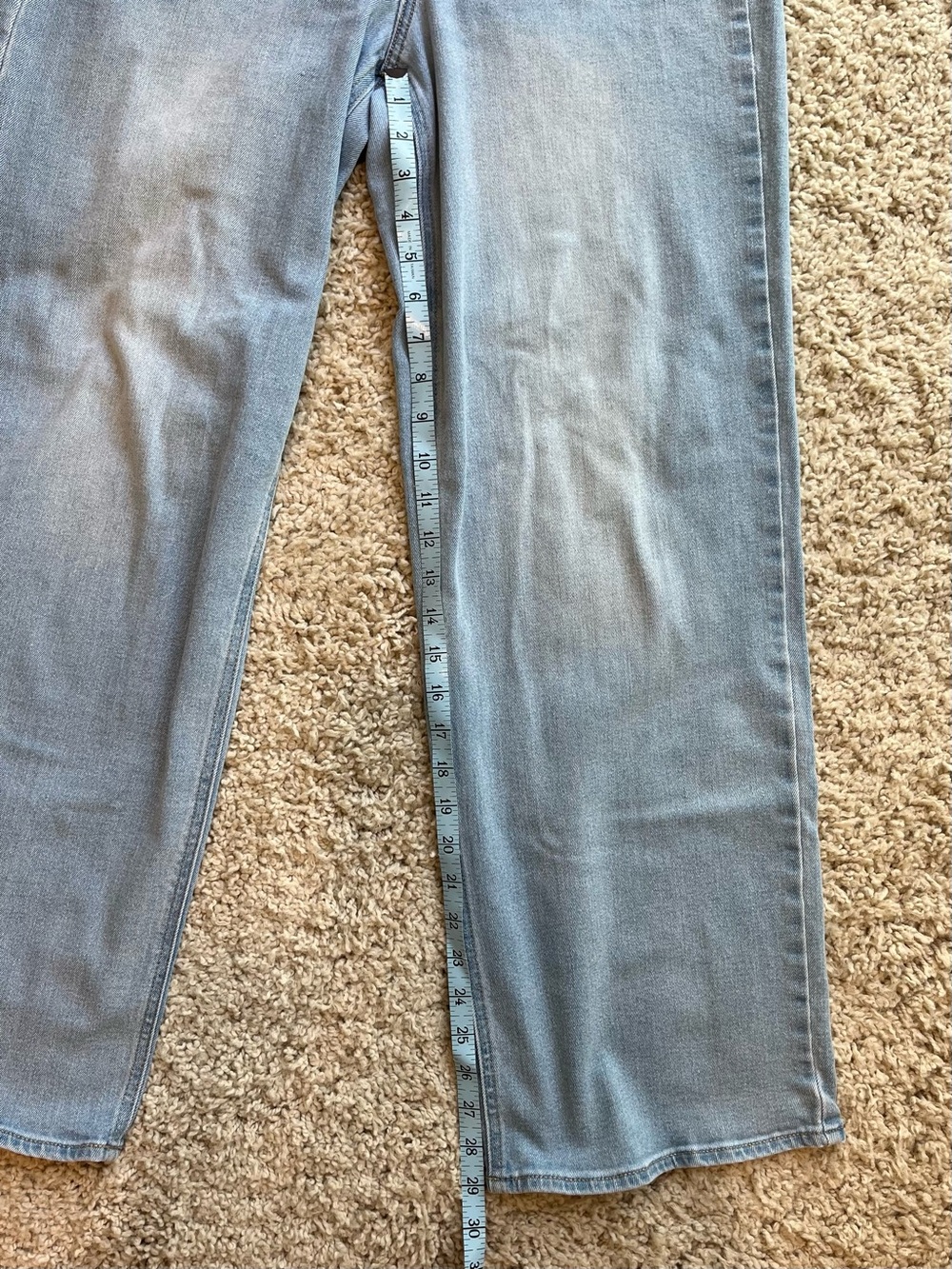 Old Navy High-Waisted Wow Wide Leg Light Blue Jeans - Picture 5 of 9